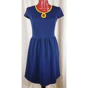 Enfocus Studio Skater Key Hole Neckline Dress Sz 4